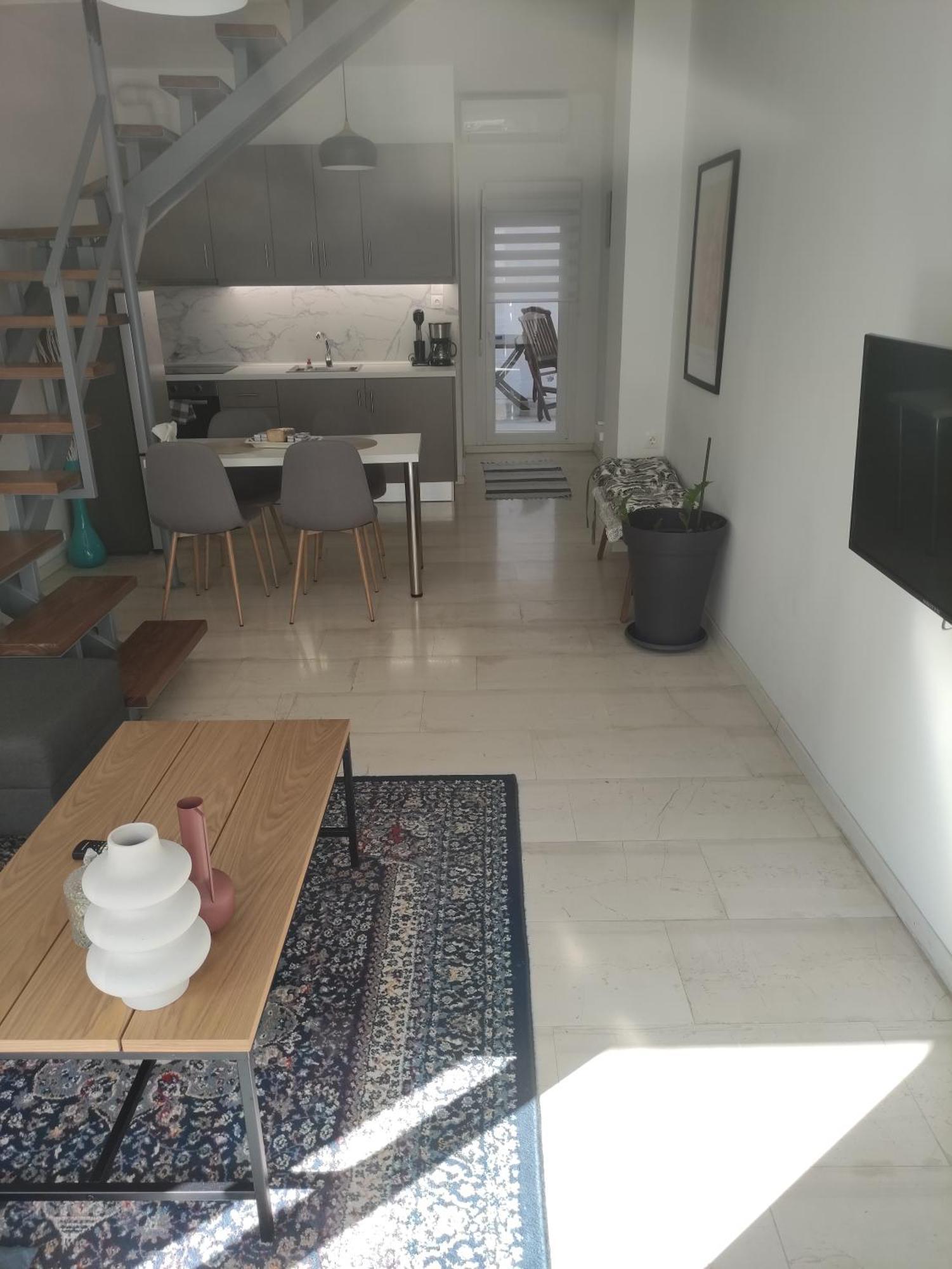Central Maisonette Βόλος Εξωτερικό φωτογραφία